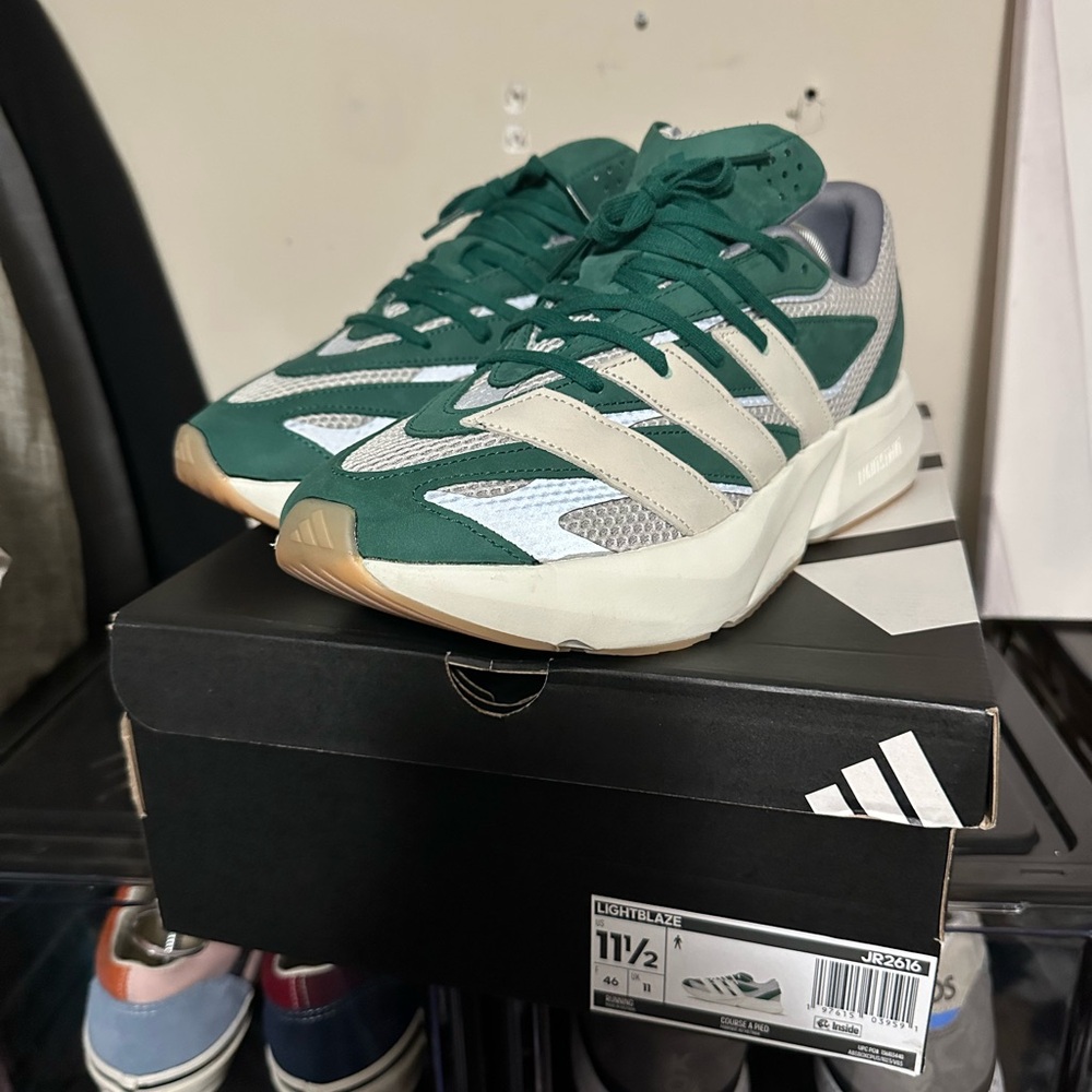 Adidas lightblaze